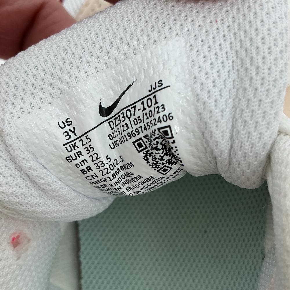 Nike AIR MAX 1 GS ‘Ice Cream’ Youth Sneakers in White, Cream & Terracotta - Picture 4 of 8